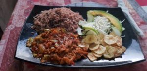 guide to a solo vacation in Havana Cuba, de Vieja - Cuban food