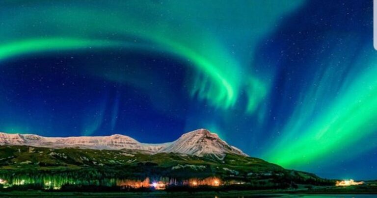 Aurora Borealis (Northern Lights) Iceland. 12 must see bucket list countries