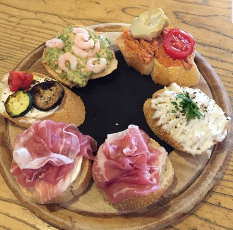 Cicchetti . Venice, Italy’s floating city