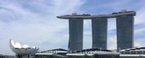 Lotus shaped Art Science Museum & the Marina Bay Skypark – Singapore