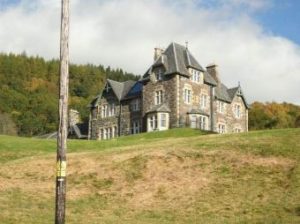 Beautiful buildings in the Kilmahog district- Scotland