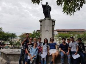 Hanging out with the locals in Manila