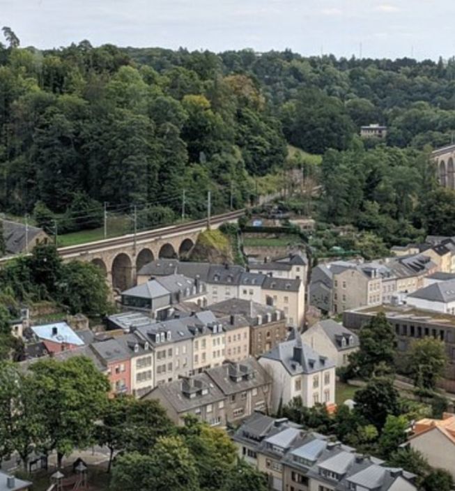 Le Chemin de la Corniche. Luxembourg the second richest country in the world