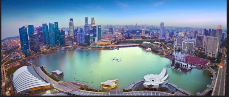 Marina Bay - Singapore. 12 must see bucket list countries