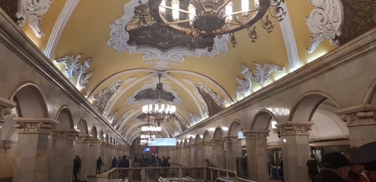 Moscow's Subway. 12 must see bucket list countries