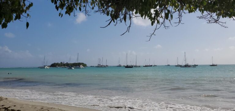 Plage de Datcha (Datcha Beach) in Le Gosier. Guadeloupe, the butterfly-shaped isles of the Caribbean