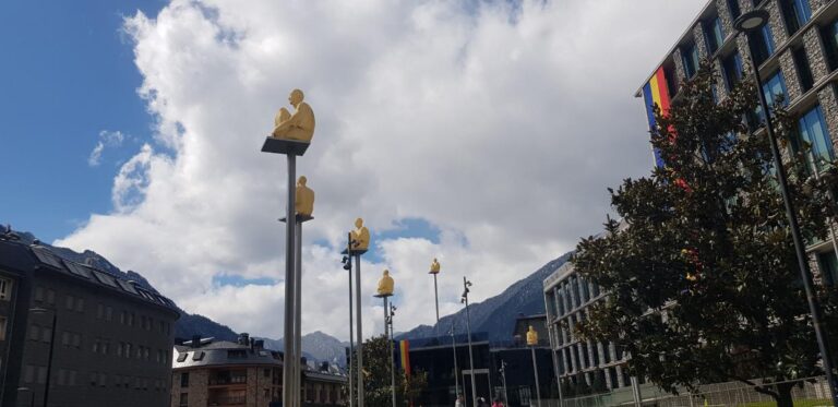 The 7 Poetess. Andorra, the country of the Pyrenees