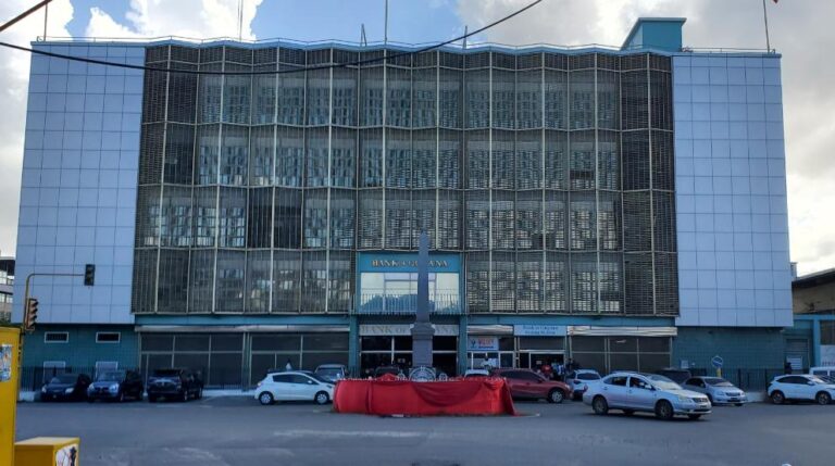The Bank of Guyana (front view).. Guyana, the Land of Many Waters