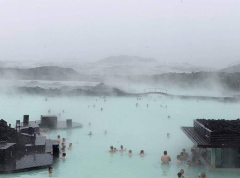 The Blue Lagoon - Iceland. 12 must see bucket list countries