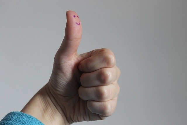Thumbs up. 32 weird customs, laws, and gestures worldwide